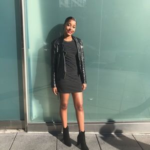 Meet your Posher, Taylor